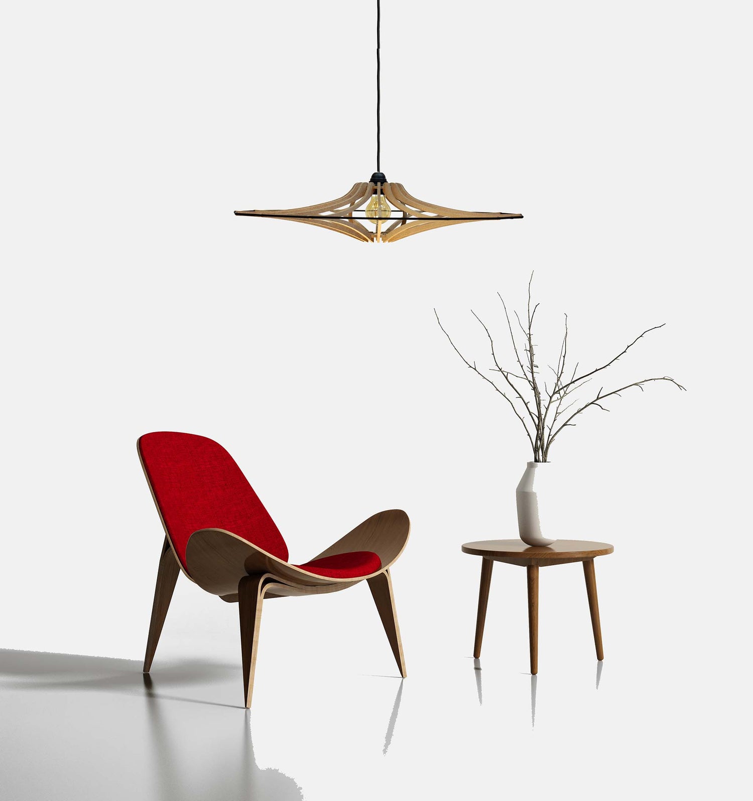 Houten design lamp boven loungestoel. Duurzaam design uit Europa