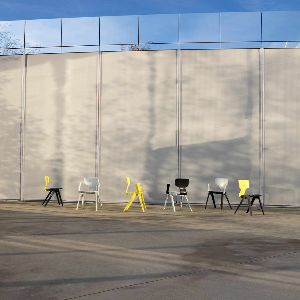 Circuform-REX - duurzame design stoel met armleuningen van Ineke Hans-Stoel-Liever Duurzaam