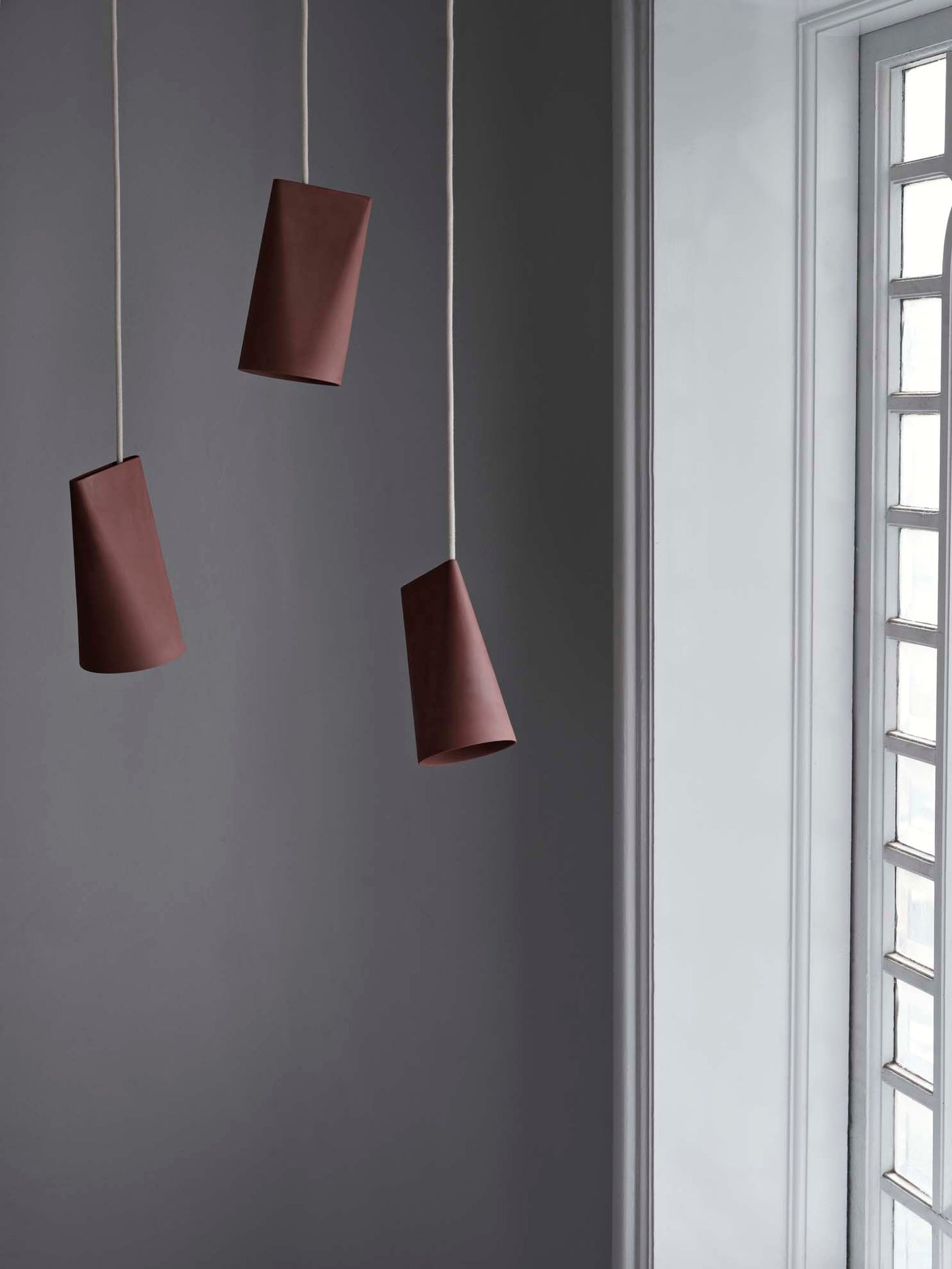 Moebe-Keramische hanglamp - Smal-Hanglamp-Liever Duurzaam