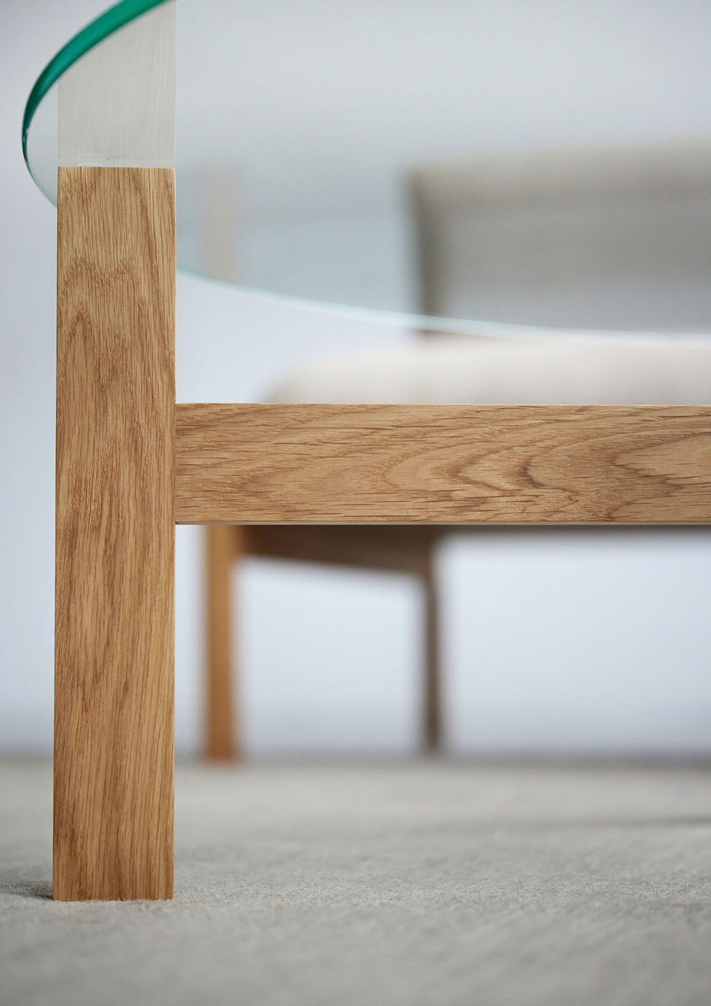 Moebe-Ronde salontafel - Eiken en glas-Tafel-Liever Duurzaam